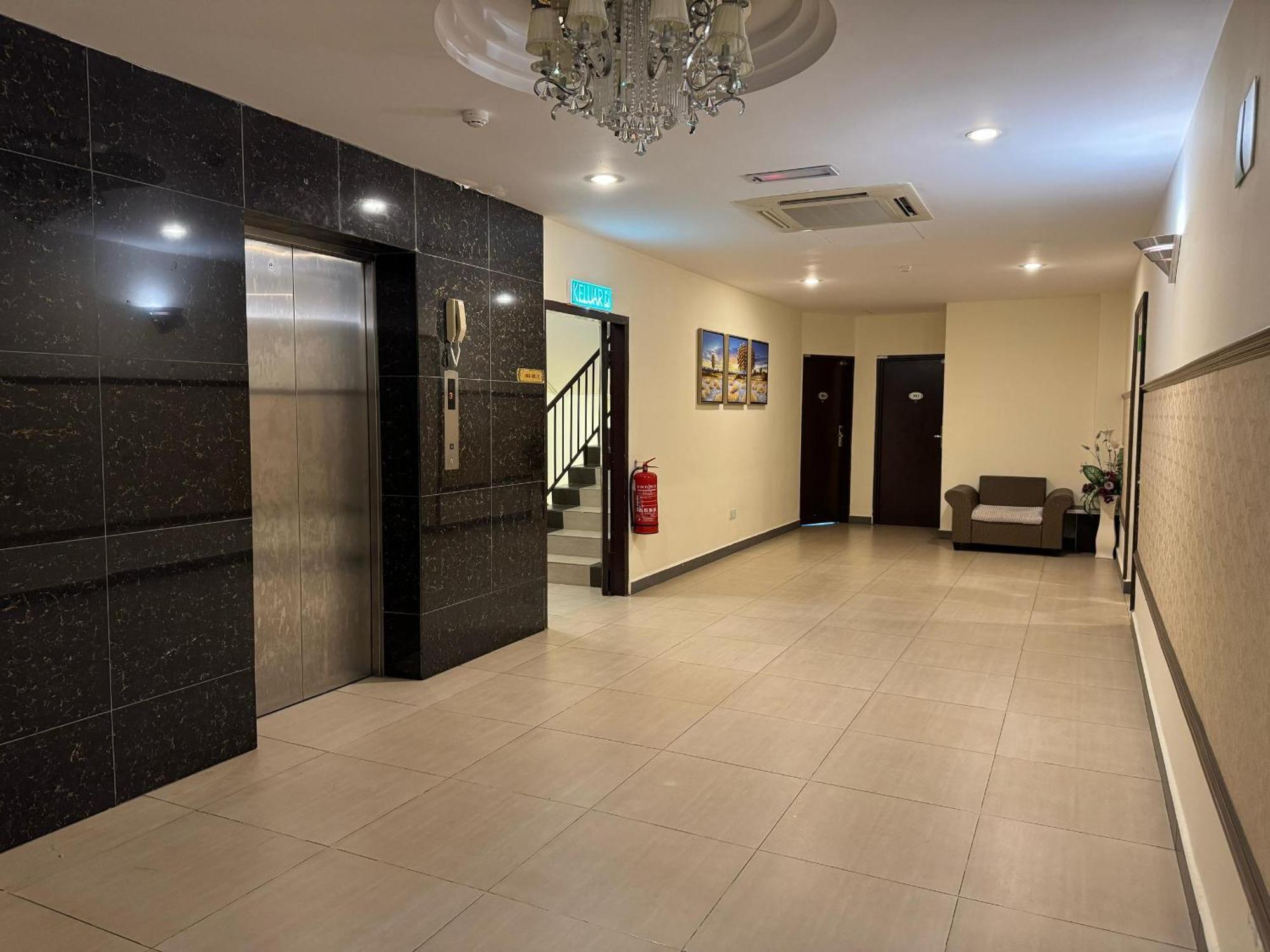 K Garden Hotel Bagan Serai Exterior photo