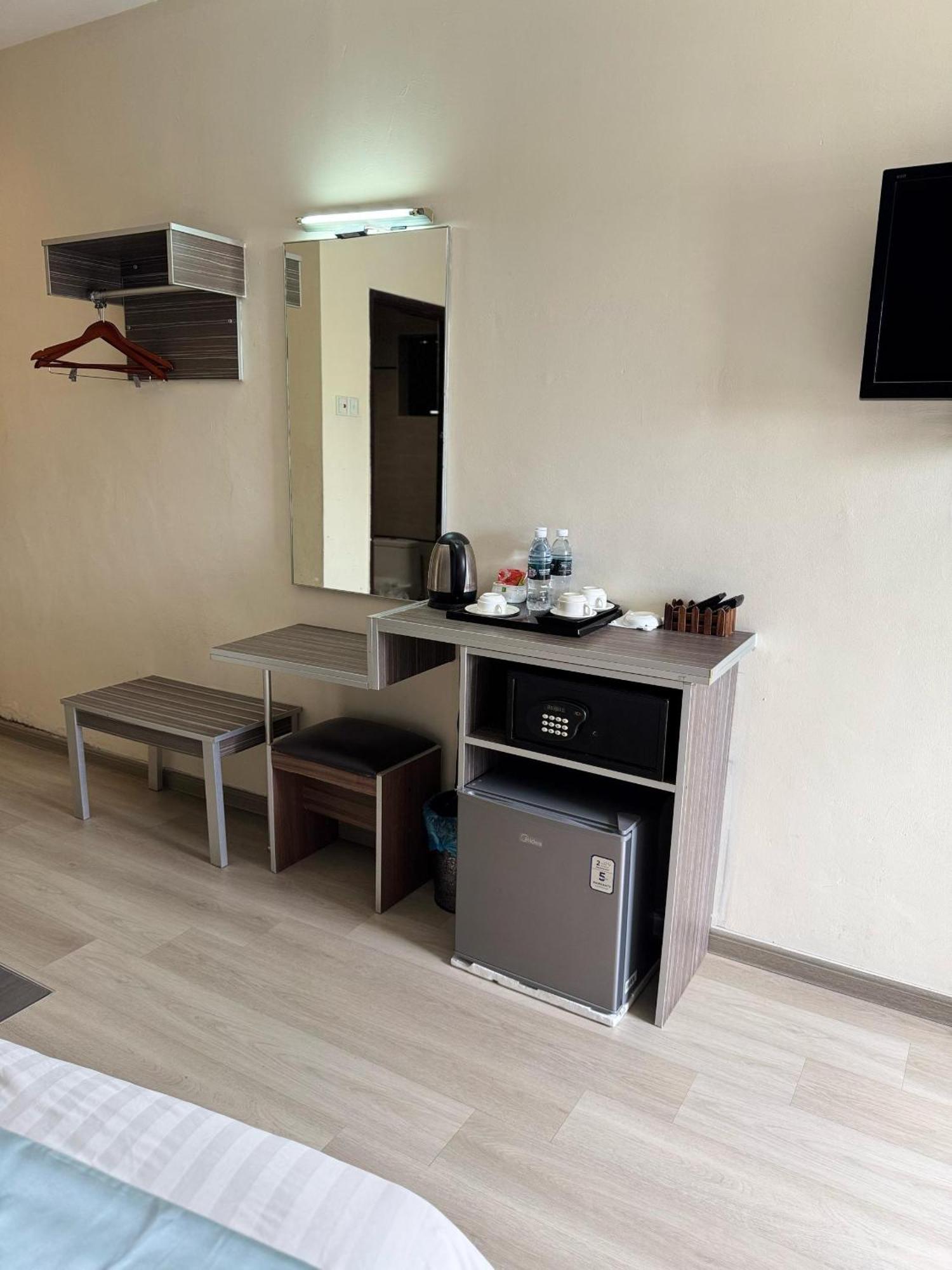 K Garden Hotel Bagan Serai Exterior photo