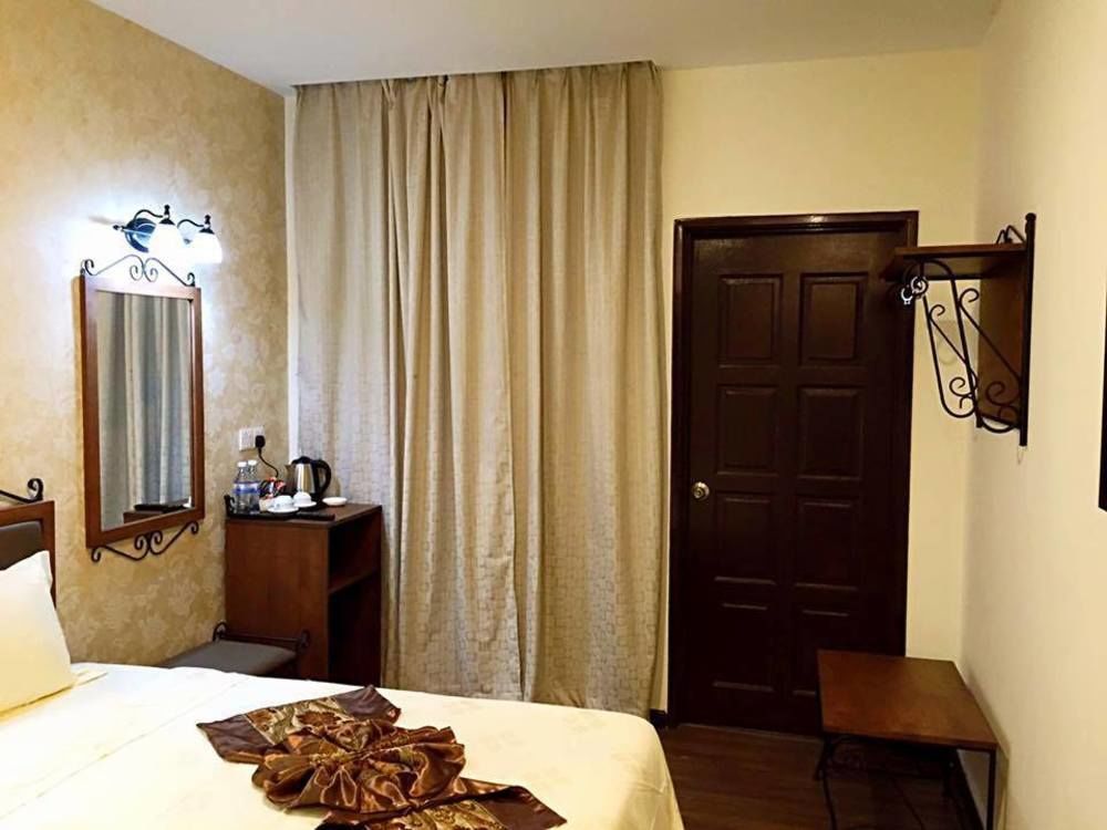 K Garden Hotel Bagan Serai Exterior photo